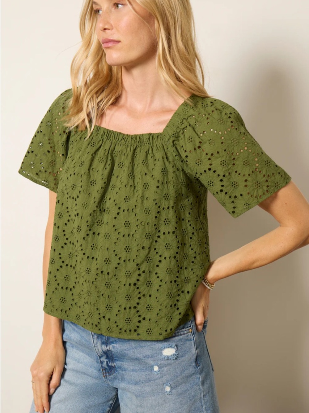 Evereve Hadley Eyelet Top